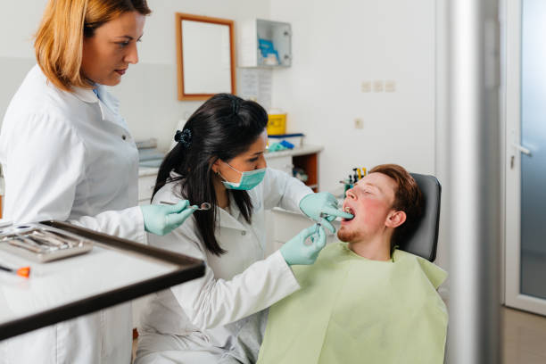 Best Emergency Tooth Extraction in East Rockingham, NC